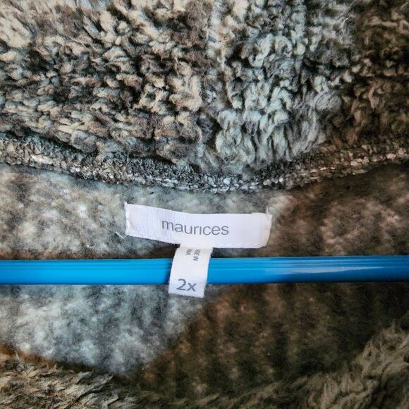 Maurices Green 2X Sherpa Pullover - Picture 2 of 11